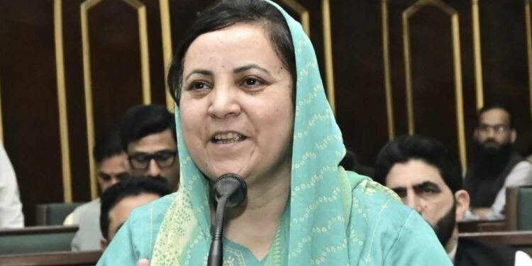 Govt Working Tirelessly to Meet Infrastructural Needs of New Colleges: Sakeena Itoo No Proposal for Establishing Institute of Hotel Management at Pahalgam: Education Minister