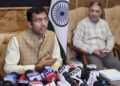 Div Com Kashmir Invites Tourists to Valley, Says Admin Fully Prepared for Winter Next 15 Days Crucial, Mobile Connectivity To Be Restored Fully Soon: Div Com