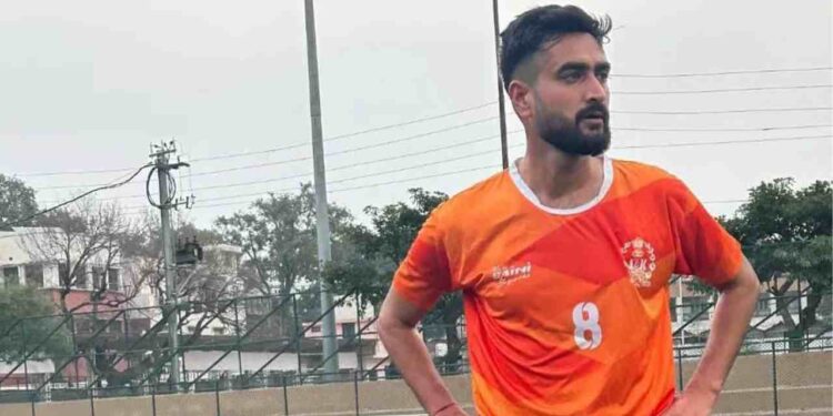Constable Pardeep Sharma of J&K Police Football Team Dies of 'Cardiac Arrest' Constable Pardeep Sharma of J&K Police Football Team Dies of ‘Cardiac Arrest’