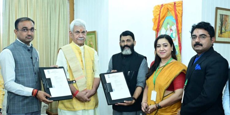 HRDS India to build 1,500 free smart houses in J&K; MoU signed in presence of LG Sinha HRDS India to build 1,500 free smart houses in J&K; MoU signed in presence of LG Sinha